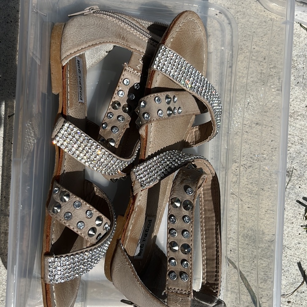 Brand new NotRated sandals tan and rhinestones no wear marks. - Picture 2 of 4